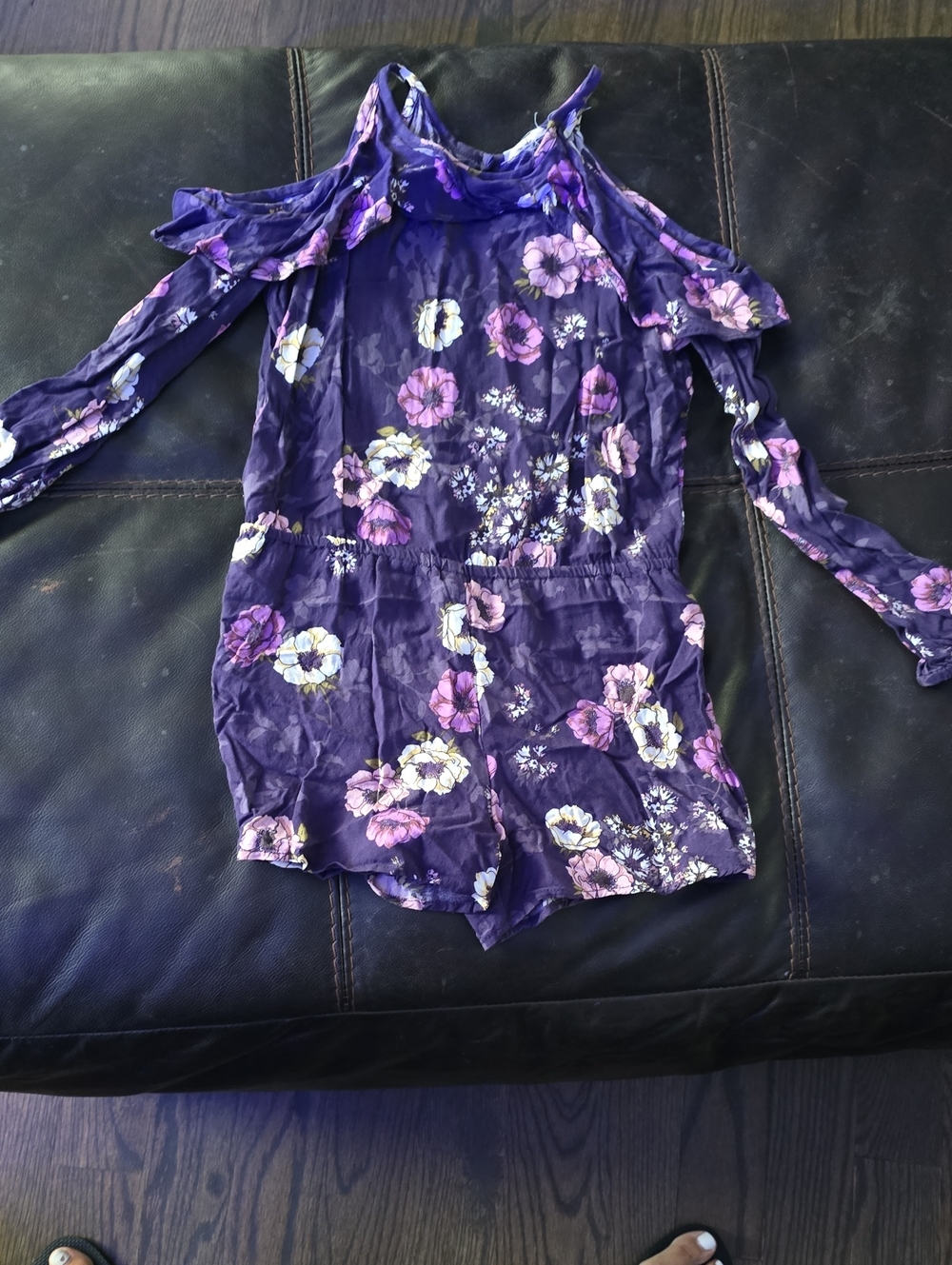 Cold-Shoulder Floral Romper in Purple